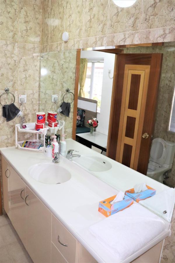 הונג קונג Mtr Tung Chung Near Airport Apartment, City Getaway, Pa Mei Village Tung Chung מראה חיצוני תמונה